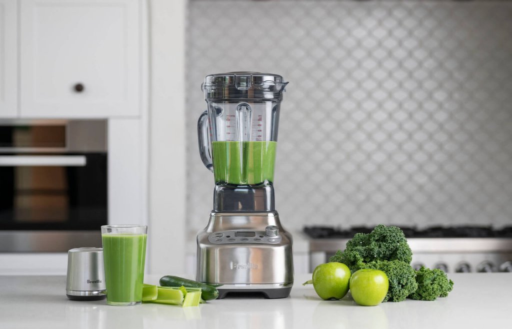 How to clean a blender properly by type