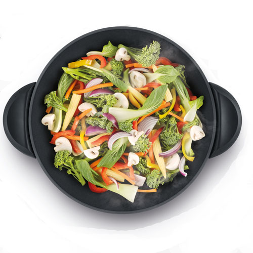 the Hot Wok & Steam™ Electric Wok • Breville
