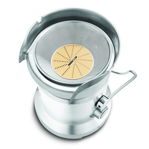 the Nutri Juicer® Pro in silver unique extraction system