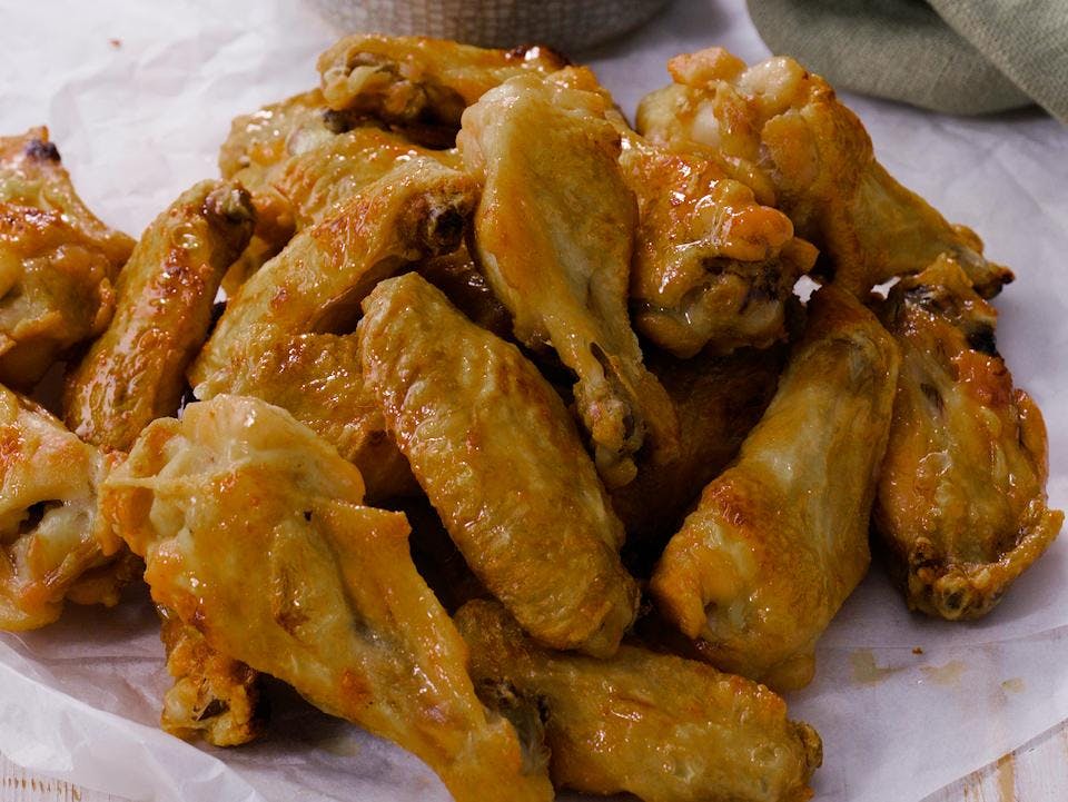 Chicken Wings with Ranch Sauce